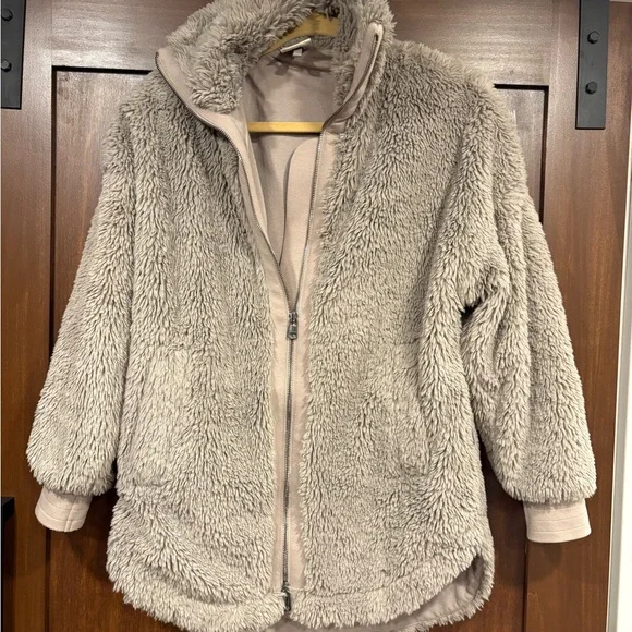 Varley Norfolk Jacket Teddy Fleece, XS, very good condition. Greige color - Picture 5 of 13